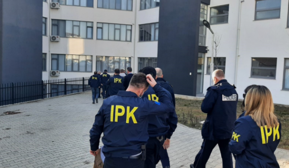 IPK rekomandon suspendimin e policit që dyshohet se kontrabandoi mall mbi 4 mijë euro 