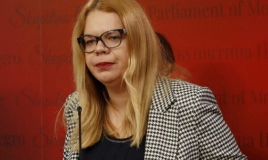 Pobjeda: Qëndrimi i Vukiçeviqit është në kundërshtim të plotë me atë të shtetit të Malit të Zi në raport me Kosovën