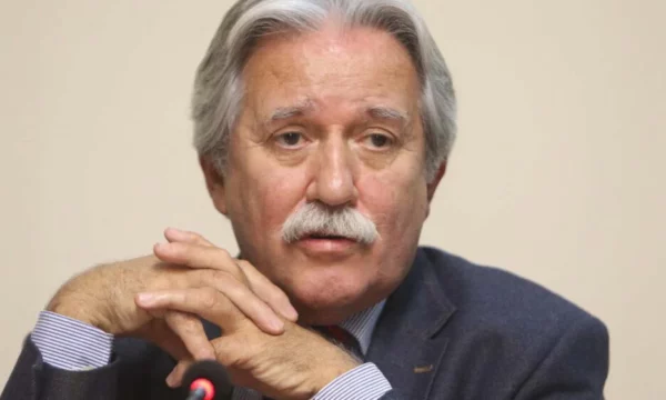 Profesori serb: Vuçiq e ka mashtruar popullin serb, për çështjen e Kosovës