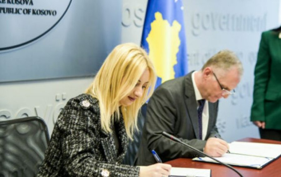 Për bashkëpunim ndërkufitar Kosova dhe Mali i Zi nënshkruajnë marrëveshje