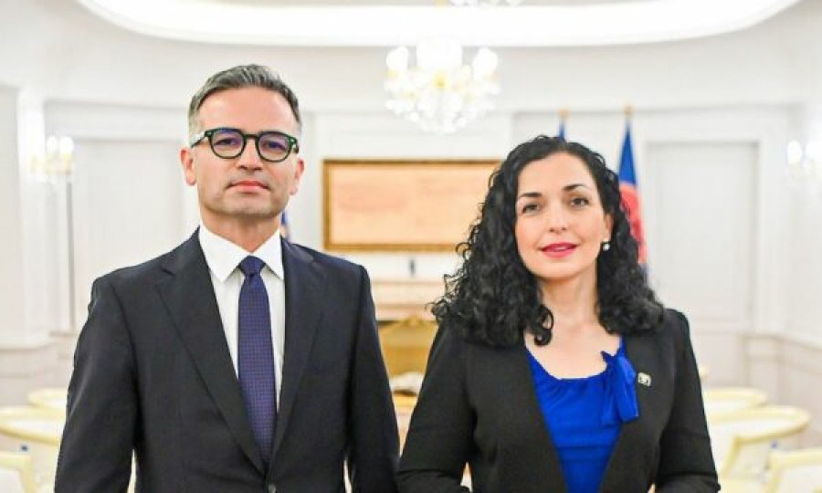 Mentor Latifi emërohet ambasador i Kosovës në Zvicër