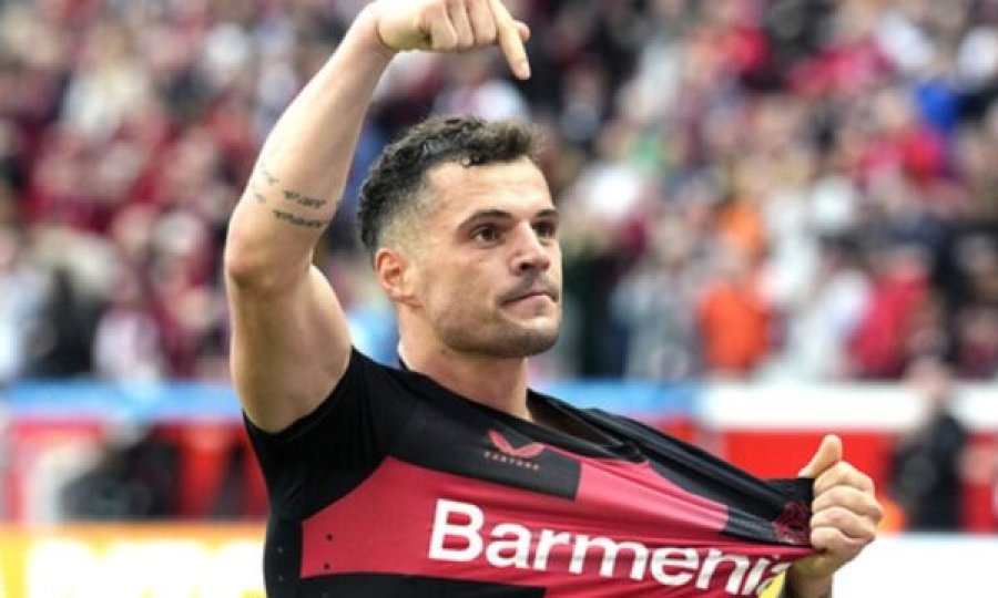 Granit Xhaka po shkëlqen,  në formacionin e më të mirëve të sezonit në Bundesliga