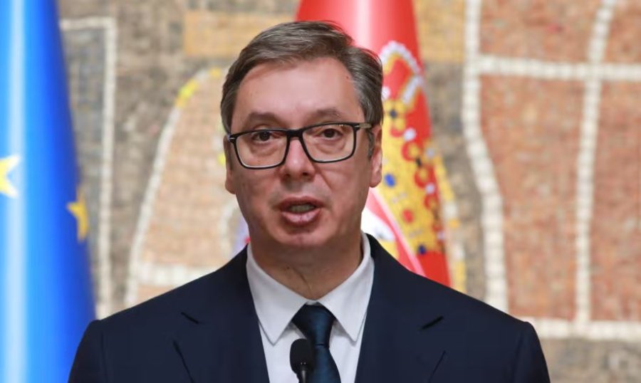 Aleksander Vuçiq: Përfundoi karriera ime