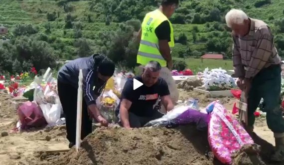 Alma Arrazi përcillet te banesa e fundit, vëllai: U martua me dashuri