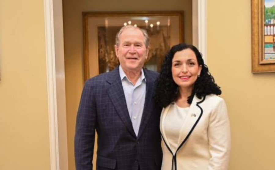 Osmani takohet me George W. Bush: Lajmëtari pavarësisë së Kosovës