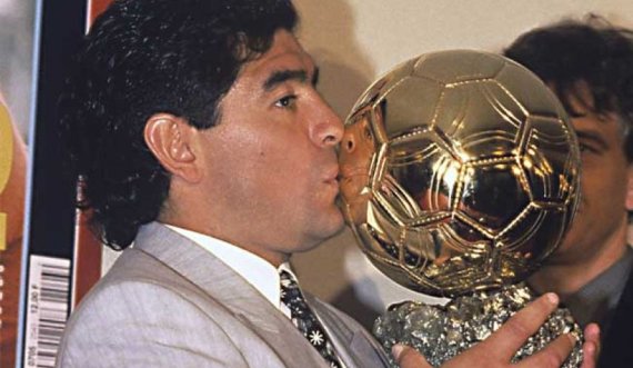 Del në ankand Topi i Artë që iu vodh Diego Maradonës në vitin1989