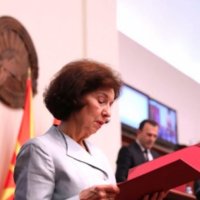 Ja pse shmangia e emrit zyrtar të Maqedonisë së Veriut nga presidentja e re Siljanovska Davkova ngjall reagime
