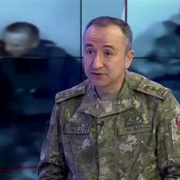 Komandanti i KFOR-it e jep alarmin serioz: Situata e sigurisë në Kosovë është e brishtë, NATO vazhdon të kërkojë përgjegjësi për Banjskën