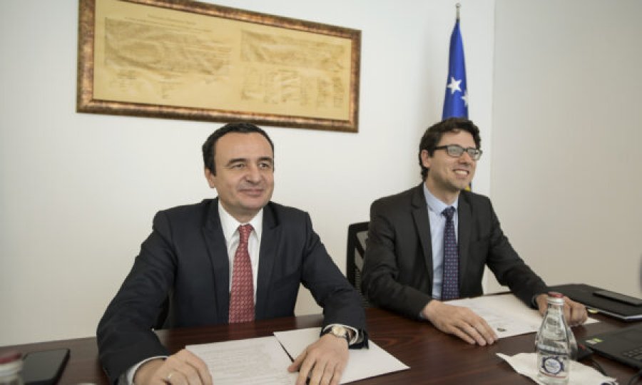 TENTATIVAT PËR TA NDALUR LËVIZJEN VETËVENDOSJE