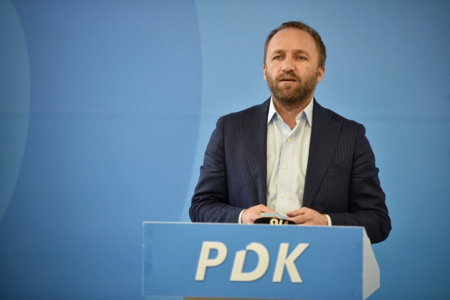 30 qershor ose 7 korrik, PDK-ja propozon dy data për mbajtjen e zgjedhjeve, fton edhe  partitë tjera ta votojnë mocionin