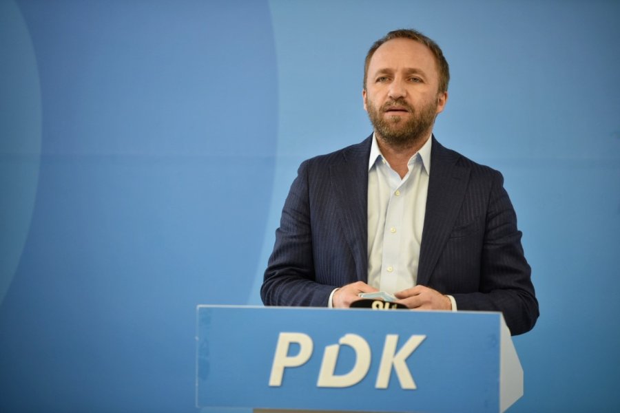 30 qershor ose 7 korrik, PDK-ja propozon dy data për mbajtjen e zgjedhjeve, fton edhe  partitë tjera ta votojnë mocionin