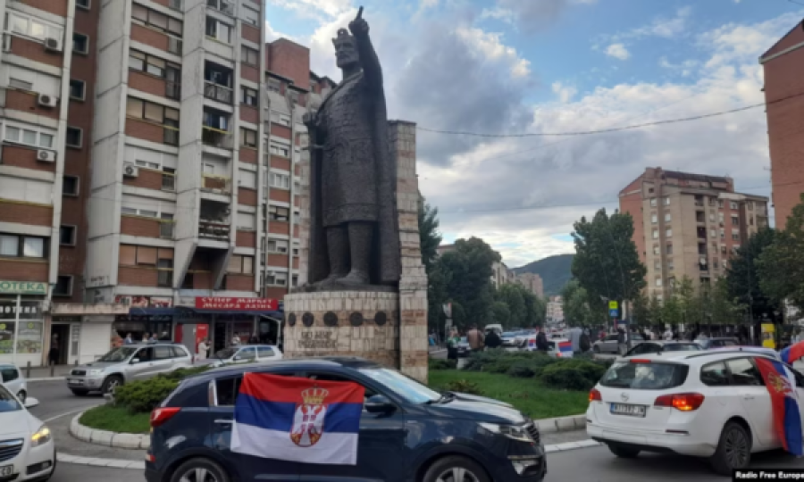 Pas miratimit të rezolutës për Srebrenicën qytetarët në veri mbështesin Vuçiqin