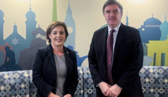 Gërvalla takohet me O’Brien, flasin për raportet Kosovë-SHBA