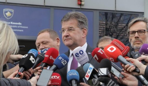 Martens: Gjermania mund ta anëtarësonte Kosovën në KiE por s’e bëri, Vuçiq ka arsye ta falënderoj këshilltarin e Scholzit
