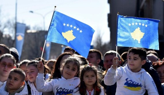 Mediet zvicerane e ndezin alarmin: Popullsia e Kosovës po tkurret