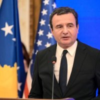Kurti: Ja pse po ndodh heqja e masave ndëshkuese të Bashkimit Europian ndaj Kosovës