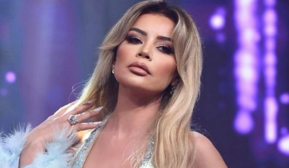 'Kot, kot e ki' thotë seriozisht Mimoza Mustafa 