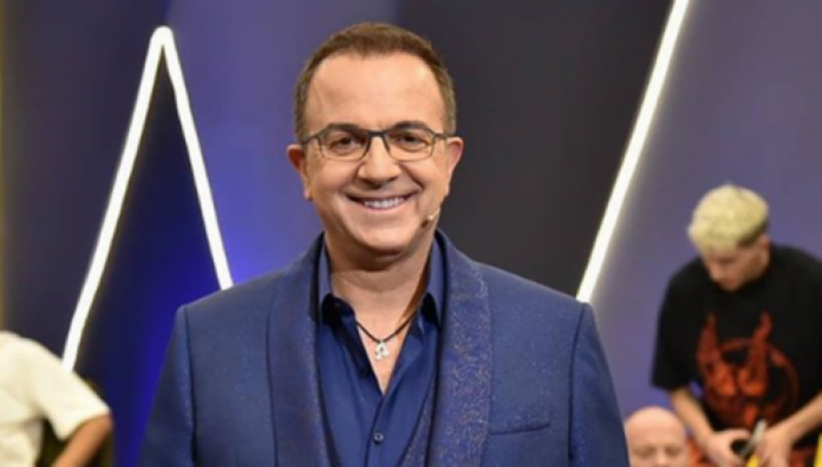 Ardit Gjebrea del me një kërkesë