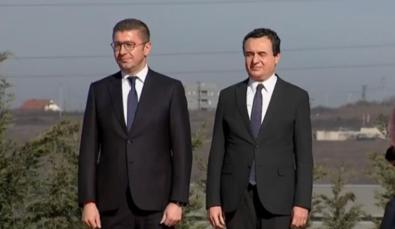 Kurti flet për marrëveshjet e përbashkëta me Qeverinë Mickovski