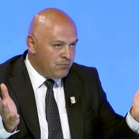 Gjini nis fushatën për balotazh në Gjakovë