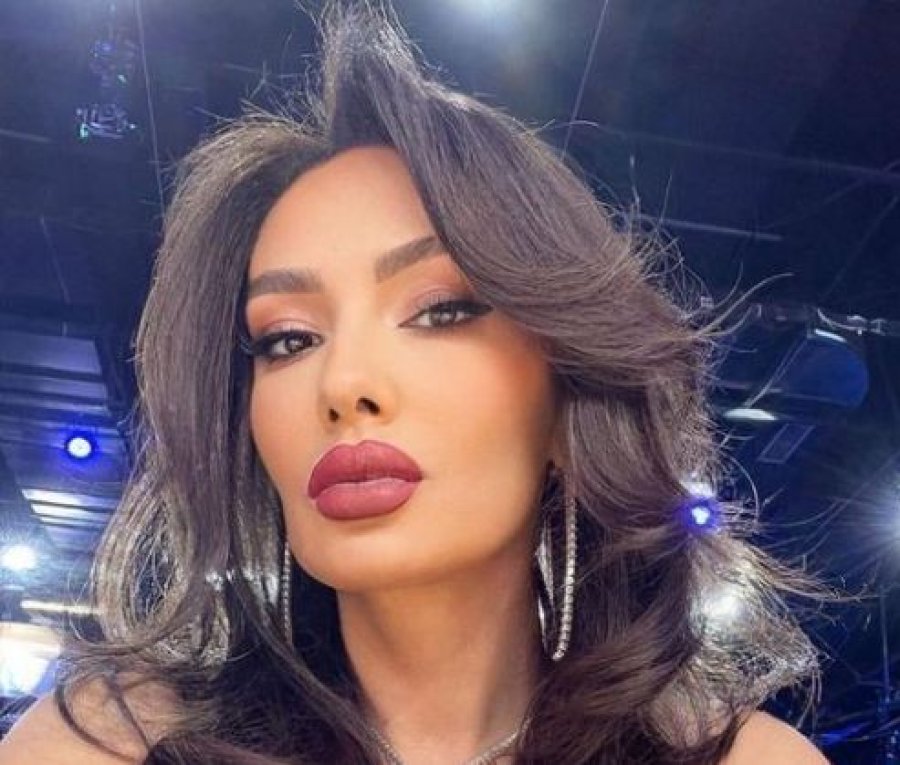 Adelina Ismaili e uron Valin: Qofsh i lumtur gjithmonë