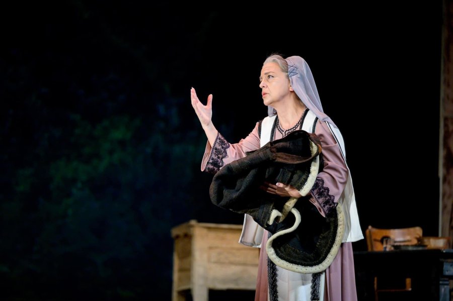 Dy fjalë zemre dhe disa momente nga opera 'Goca e Kaçanikut' e cila shënoi histori në Teatrin e Operës dhe Baletit në Tiranë 