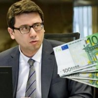 Murati: Kosovarët i kanë më shumë se 2 miliardë euro në banka se para 5 viteve
