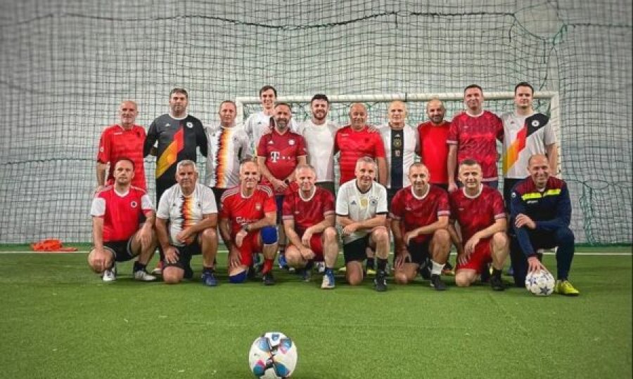 Ekipi i Ambasadës së Gjermanisë luajti futboll me atë të Qeverisë Kurti