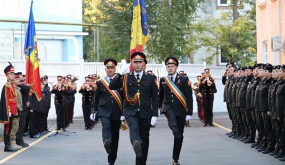 Kontingjenti i dytë i karabinierëve moldavë nisen për në Kosovë