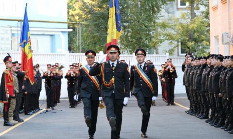 Kontingjenti i dytë i karabinierëve moldavë nisen për në Kosovë