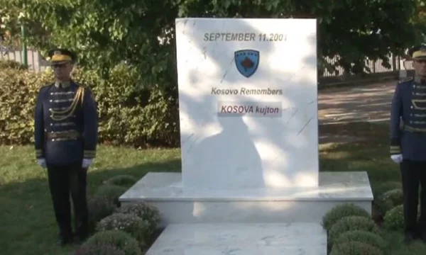 Në Prishtinë, homazhe në nderim të viktimave nga sulmi i 11 Shtatorit