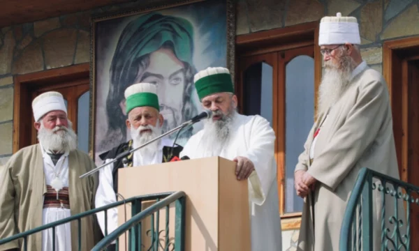 Përfaqësuesit e bektashinjve në Turqi kundërshtojnë idenë e Edi Ramës për 'shtetin bektashi'