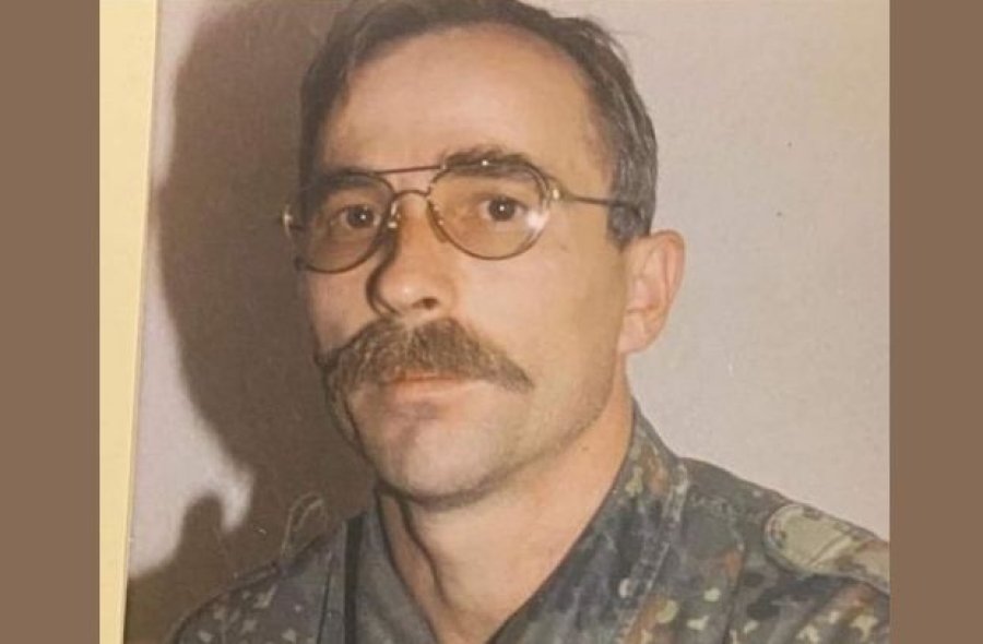Vdiq Imri Ilazi, ushtaraku i UÇK-së i njohur si Komandant Ferri