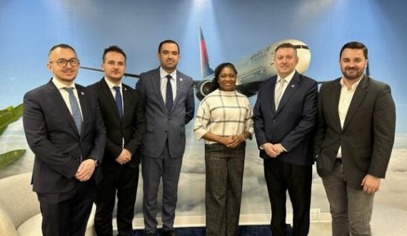 Oda Amerikane diskuton me përfaqësuesit e kompanive ajrore amerikane për vendosjen e linjës direkte Prishtinë-Nju Jork