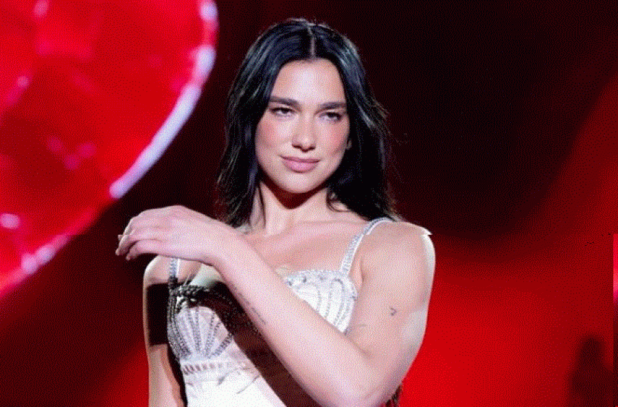 Dua Lipa reagon pas përformancës në 'Sunny Hill': Ju dua me krejt zemrën