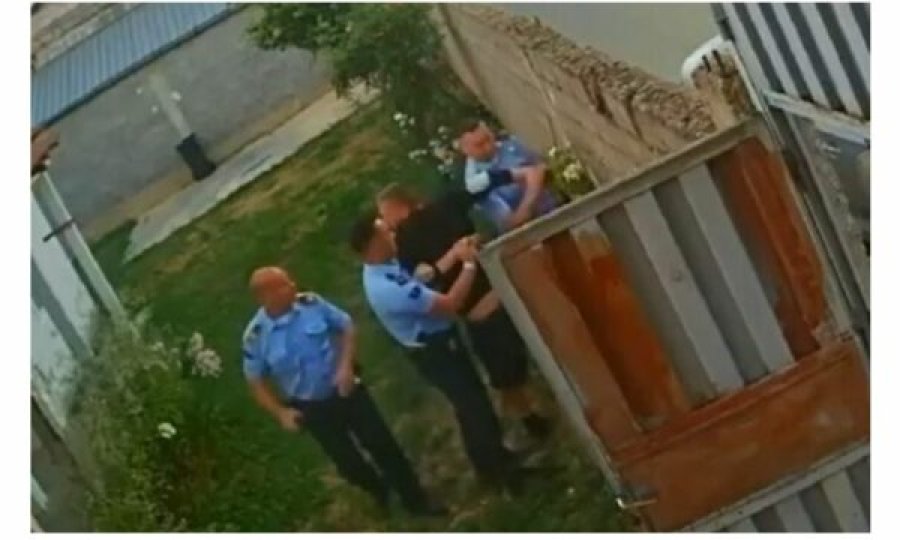 Detaje nga rrahja brutale e qytetarit nga policët e Kosovës