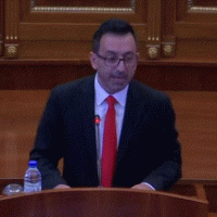 Dimal Basha e çon në pauzë  Kuvendin