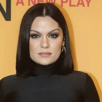 Jessie J anulon datat e turneut për shkak të operacionit