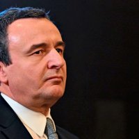 Vetëvendosje gati për ta çuar emrin e Kurtit si mandatar te presidentja