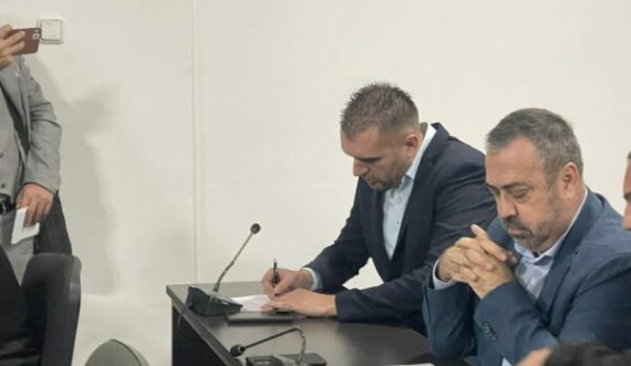 Betohet kryetari i Zubin Potokut Millosh Peroviq