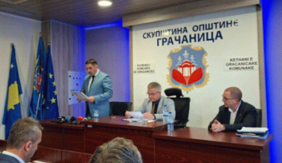 Betohet edhe kryetari i ri i Graçanicës Novak Zhiviç