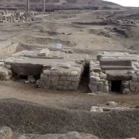 Një thesar i zbuluar në një varr të lashtë egjiptian rishkruan historinë