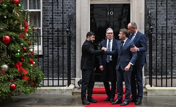 Dy orë e gjysmë bisedime mes Zelenskyt, Macronit, Merzit e Starmerit