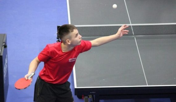 Sportisti kosovar diskualifikohet në Mal të Zi pasi festoi me shqiponjë 