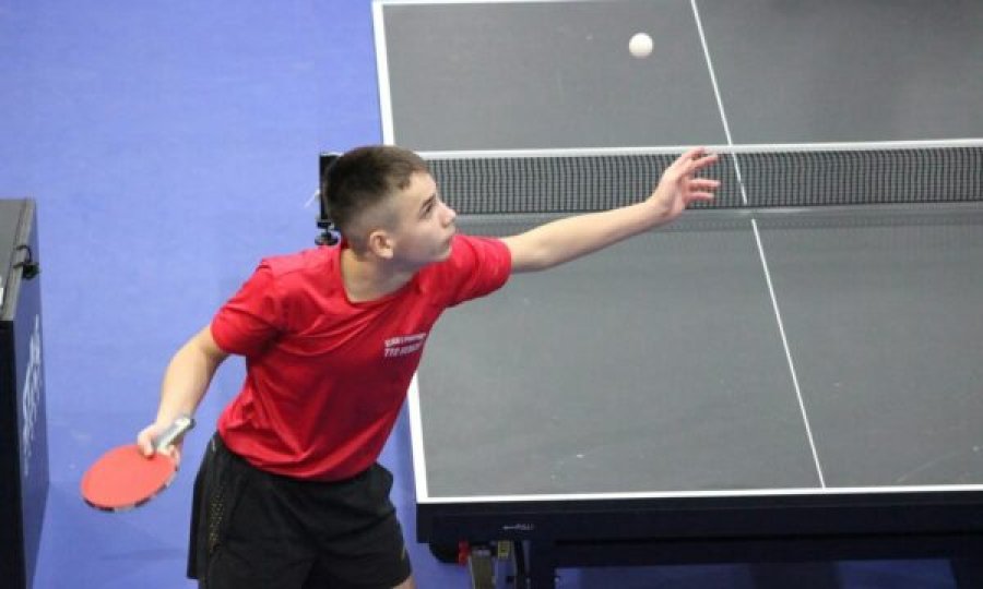 Sportisti kosovar diskualifikohet në Mal të Zi pasi festoi me shqiponjë 