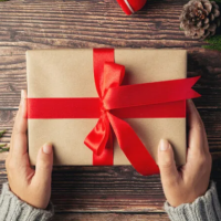 Ja me çfarë t’i surprizoni të dashurit tuaj sipas shenjës së tyre të horoskopit