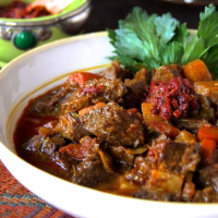 Recetë: Gjyveç me mish viçi