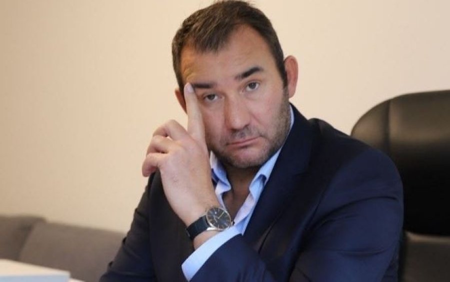 Vdiq në moshë të re gazetari i njohur kosovar
