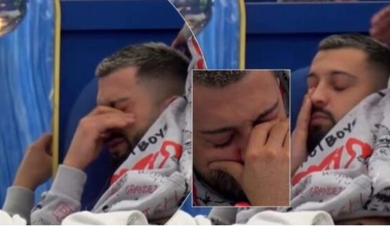 Gjesti emocionon me mesazhin për Shën Valentin: E dashur ishe D
