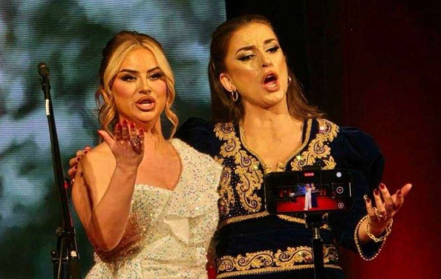 Besiana Mehmedi në 17 vjetorin e Pavarësisë së Kosovës, bën bashkë gratë e luftës së UÇK- së në Vushtrri
